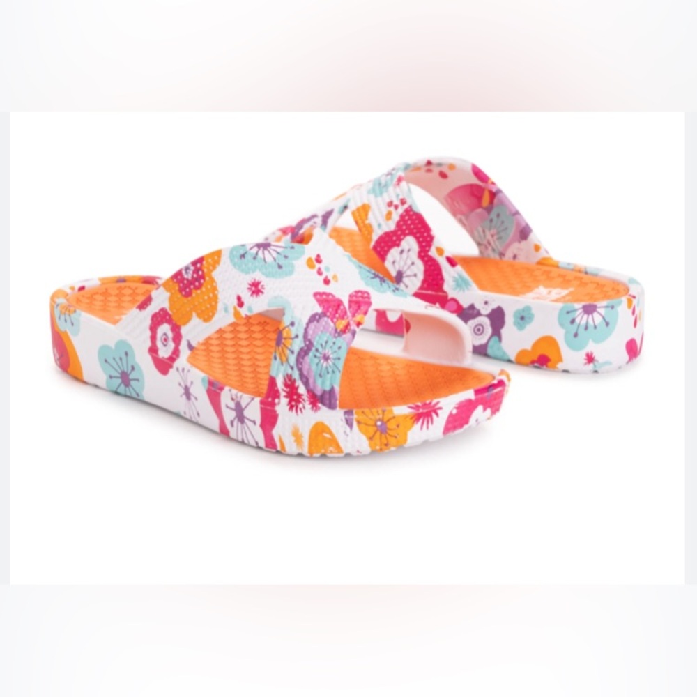 NEW MUK LUKS Women's Spa Day Sandal